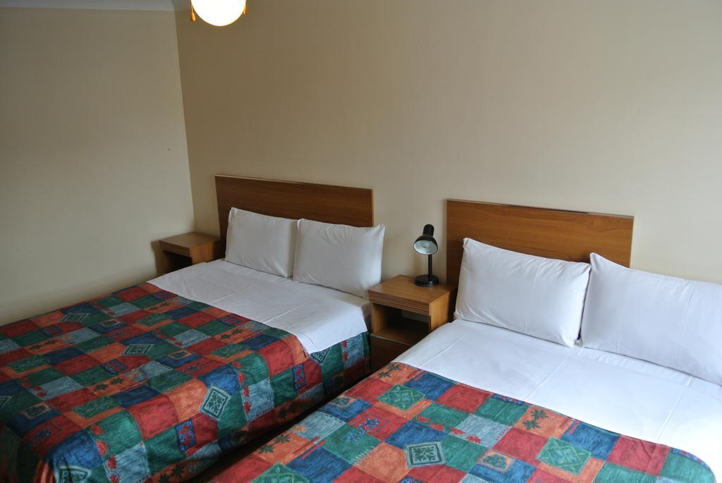 Carlton Hotel Лондон Номер фото